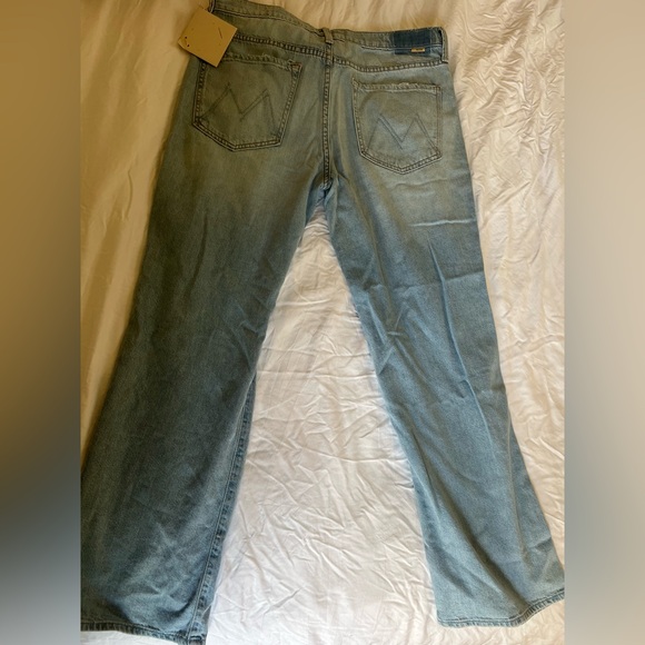 Mother Mid Rise Rambler in Ripped off - Picture 5 of 5